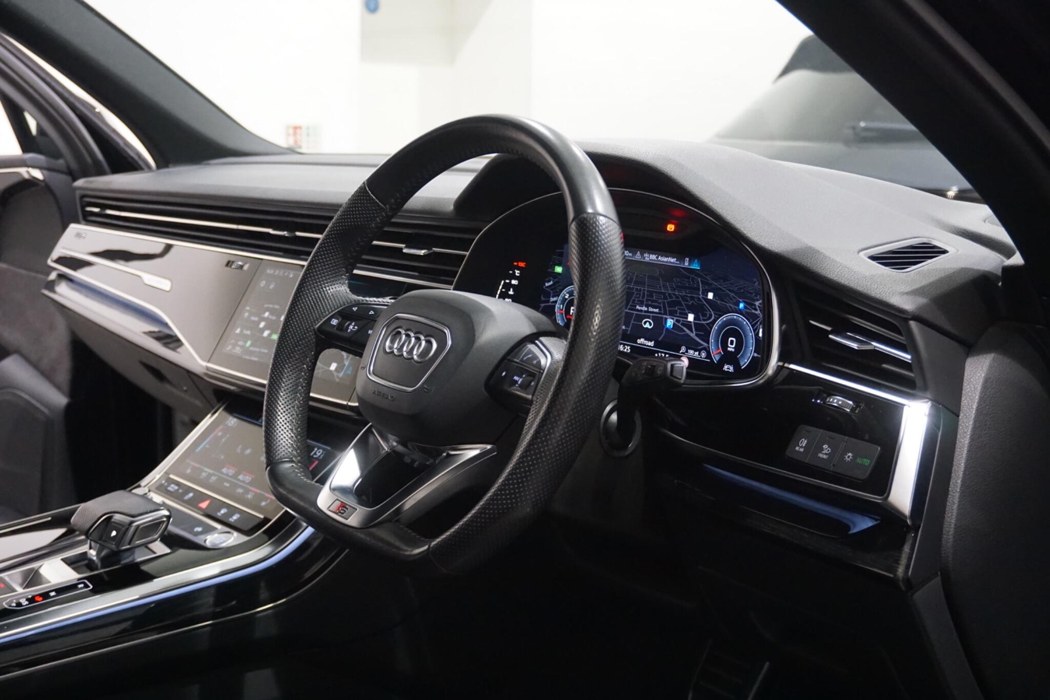 Audi Q7 3.0 TDI V6 50 Black Edition Tiptronic quattro Euro 6 (s/s) 5dr